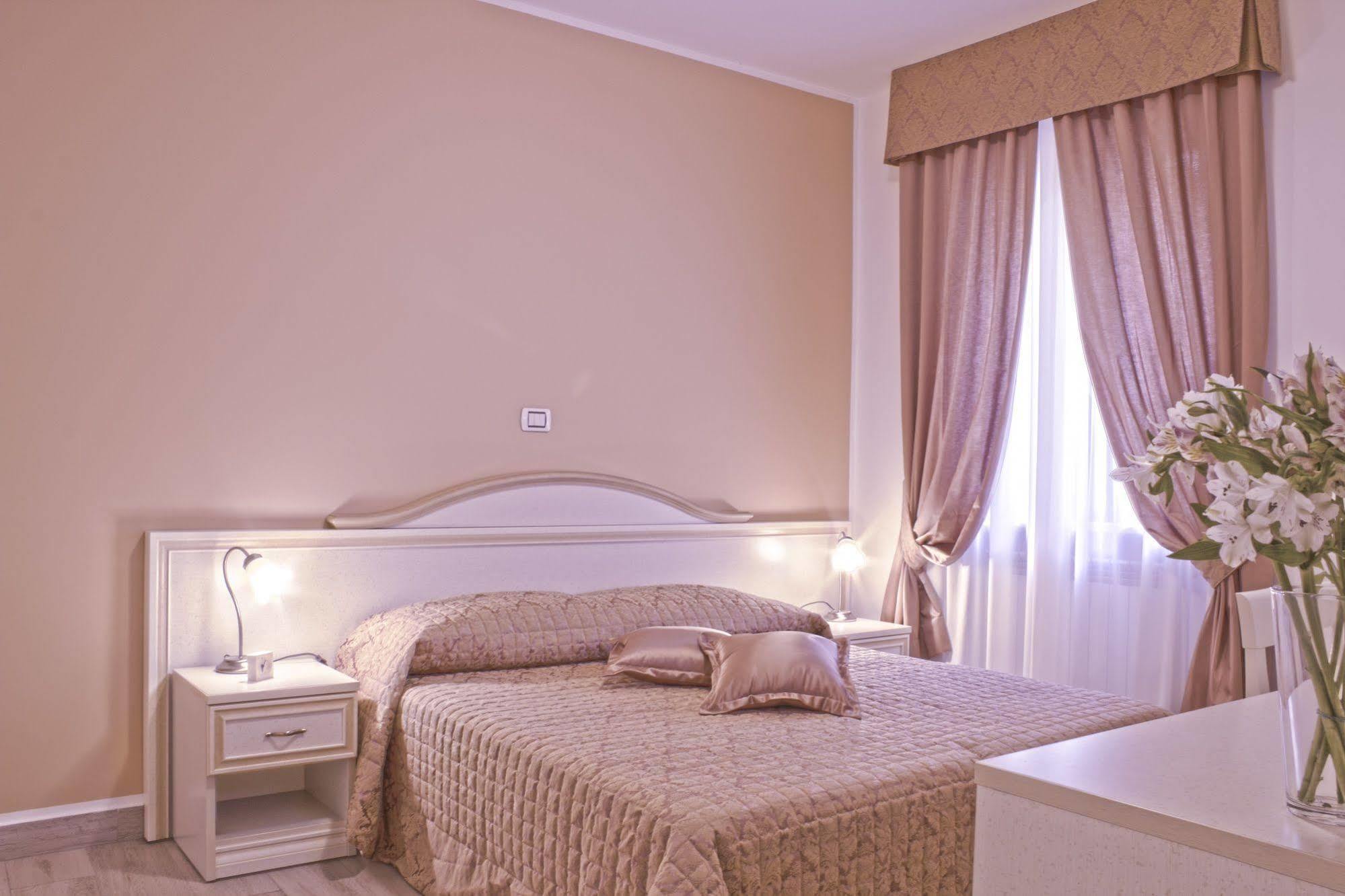 La Suite Di San Pietro Rom Exterior foto